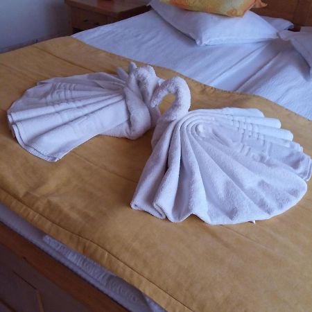 Vila Sara/Adult Only Совата Екстериор снимка