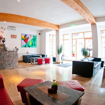 Vila Sara/Adult Only Совата Екстериор снимка