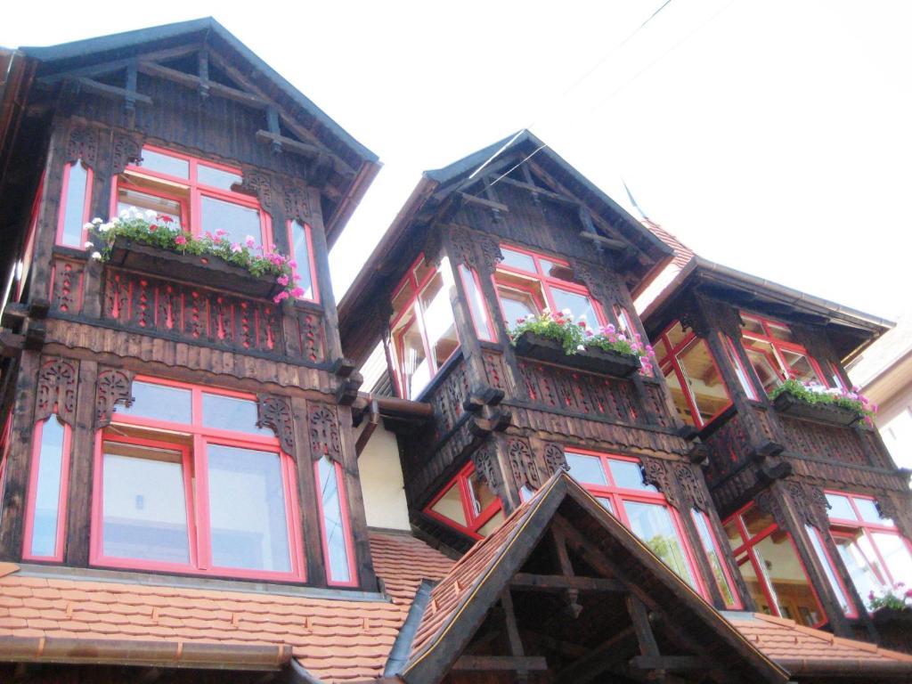 Vila Sara/Adult Only Совата Екстериор снимка